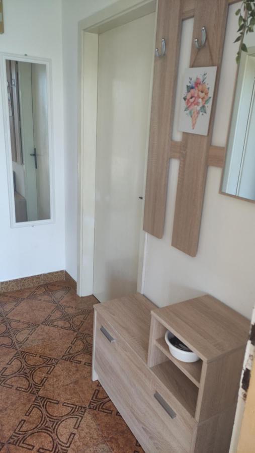 Apartmani Krbelica 1 พรีมอชเตน ภายนอก รูปภาพ